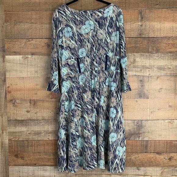 Stetson Cropped Sleeve Floral V-Neck Dress Blue Gray Size Medium - Picture 7 of 9